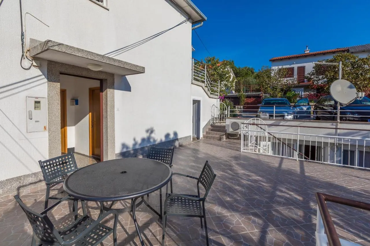 Apartment Apartmani Hana Selce Crikvenica