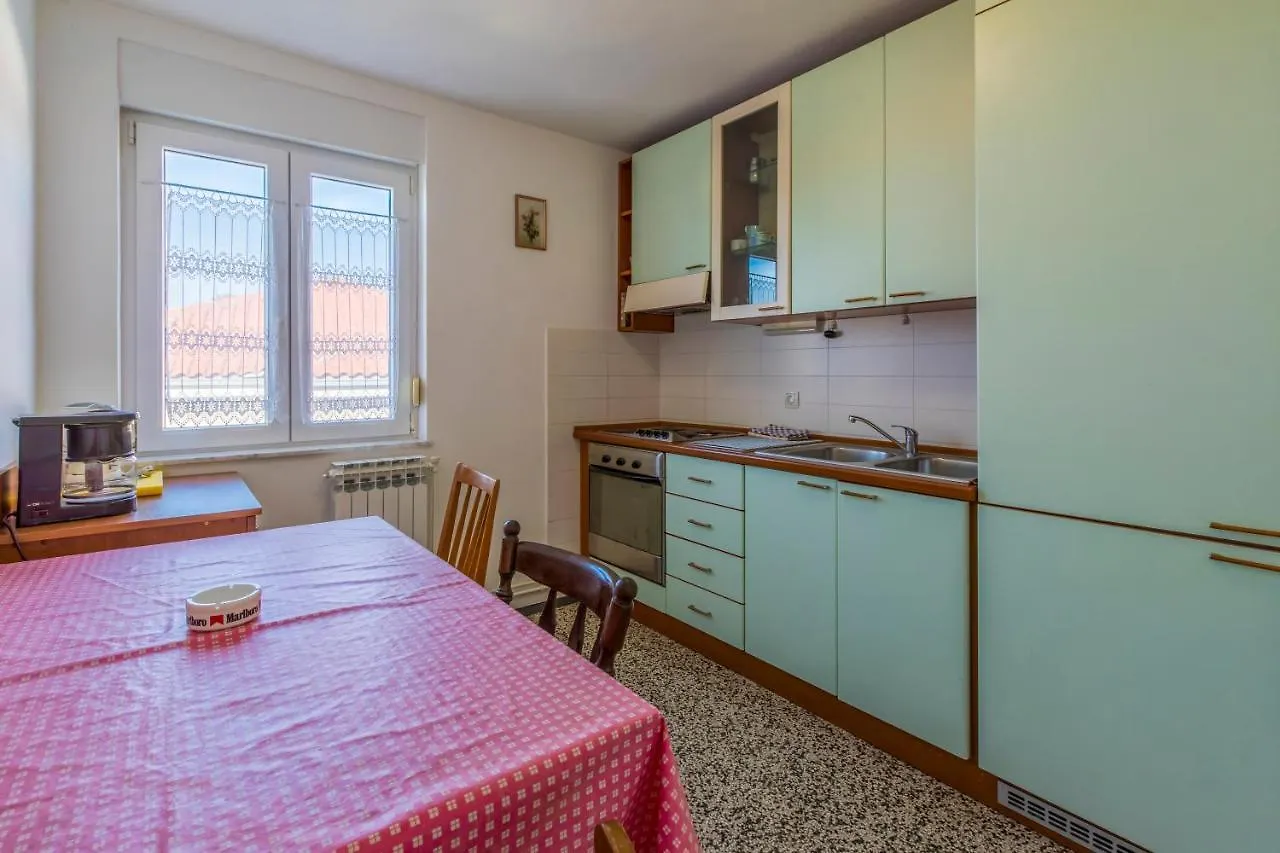 Apartmani Hana Selce Crikvenica 0*,