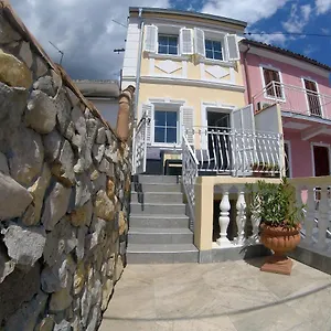 Dom wakacyjny Sea Dvorska 37, Crikvenica